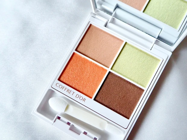 COFFRET D'OR(コフレドール)テ・ドルチェシャドウ EX02 メロンアラモード