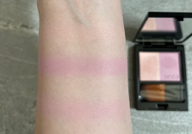 エトヴォス　ミネラルプレストチーク　シアーライラック　限定　口コミ　イエベ　ブルベ　スウォッチ