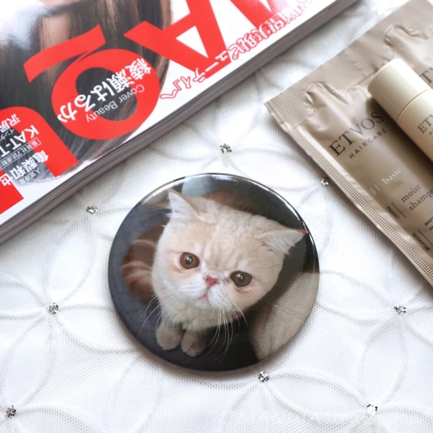 MAQUIA8月号❤付録の猫ミラーは可愛い顔して拡大鏡！！2018上半期ベストコスメも必見！！