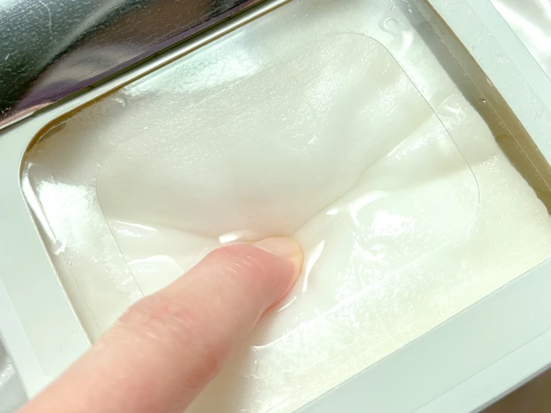 【化粧水シートマスク】透明感*気になる大人肌に。白のルルルン♪_3