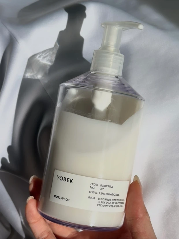 YOBEK SMOOTH & MOIST BODY MILK　　ヨベク　ボディミルク　ボディクリーム