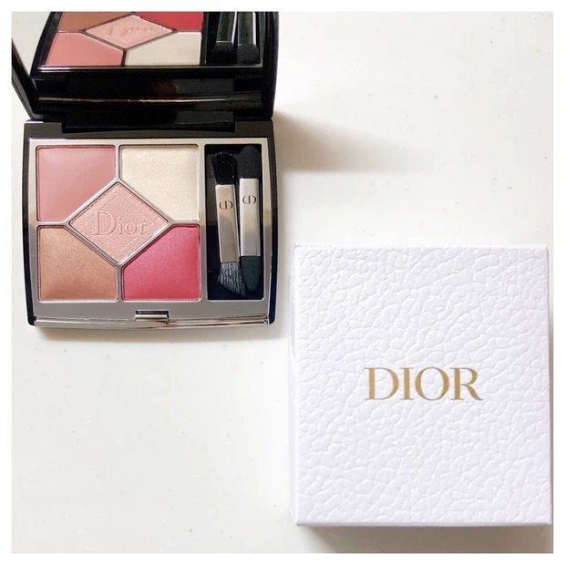 私の2023年新年1発目のお買い物
【Dior春の新色　ミッツァコレクション　サンククルールクチュール
アイコニックミューズ　709 】