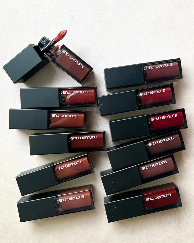 シュウ ウエムラ キヌルージュ クリーム パッケージ