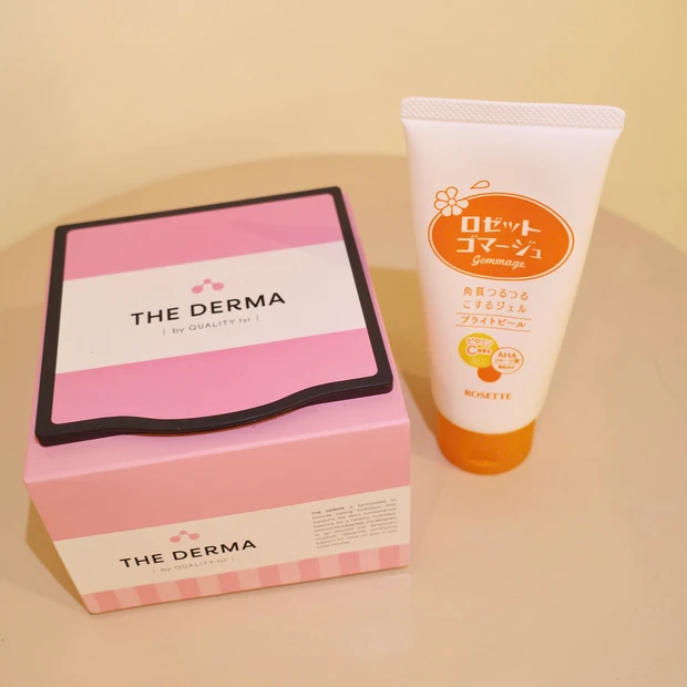 ももち　牛江桃子　マキアTOPビューティーズ　シェアコスメ　スキンケア　ザ・ダーマ　モイスト　ロゼット　ゴマージュ　ブライトピール