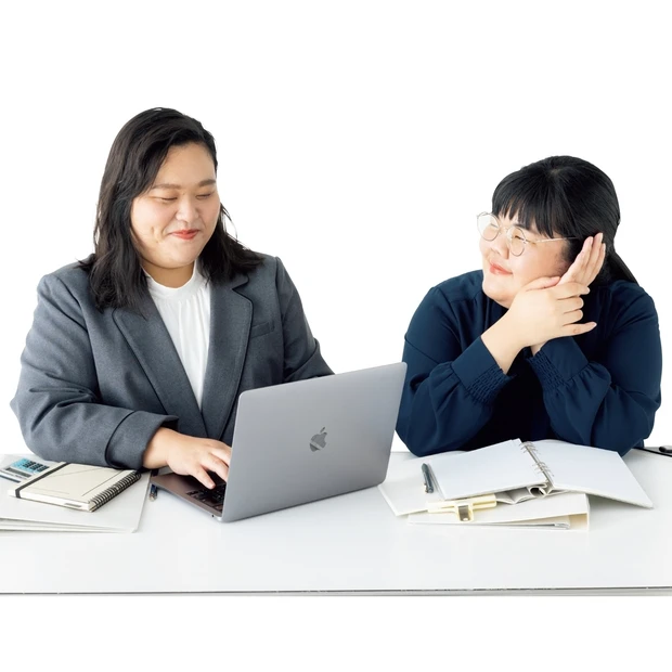 オフィスでできる温活！ 黒こしょう、レッグウォーマー、ハーブ系ドリンクe…