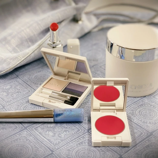 【2019冬コスメ】人気ブランドキッカ(CHICCA)最後の新作コレクション〜GLOW(グロウ)〜コンプリート