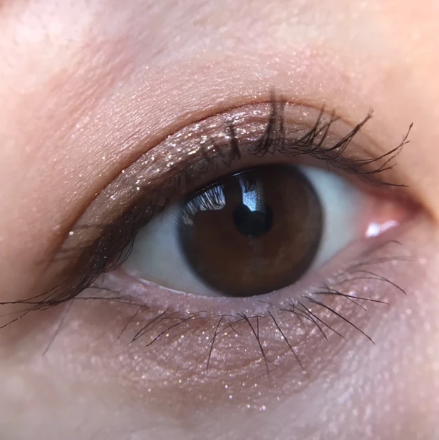 ザアイシャドウパレット001カシミアドリーム