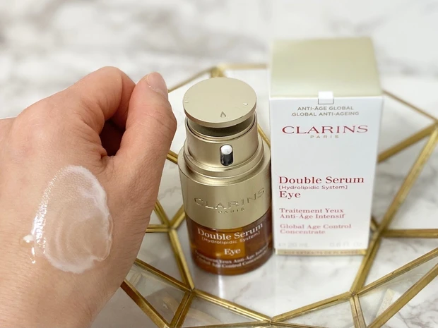 【ベストコスメ】目元しっとり、ふっくら！やっぱり良かったクラランス！_4