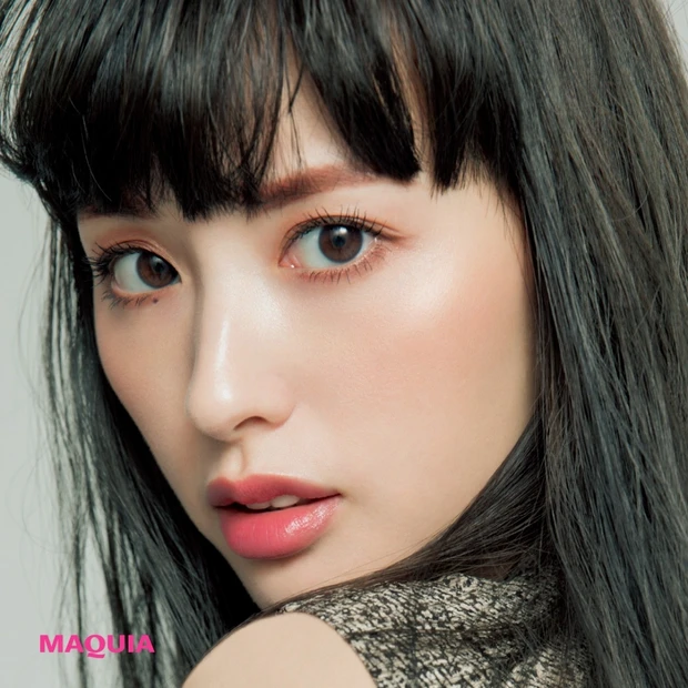 秋のトレンドから2点盛り。可愛らしい“女顔タイプ”に合うアイテムでグラマ…