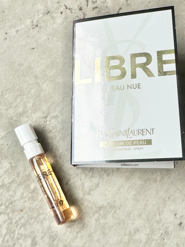 イヴ・サンローラン 香水 付録 リブレ マキア MAQUIA