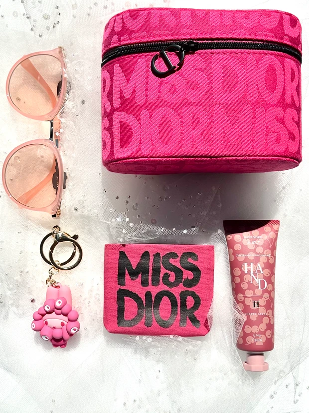 ピンクモチベ♡ディオールのアイシャドウはチェック済み??♡_2