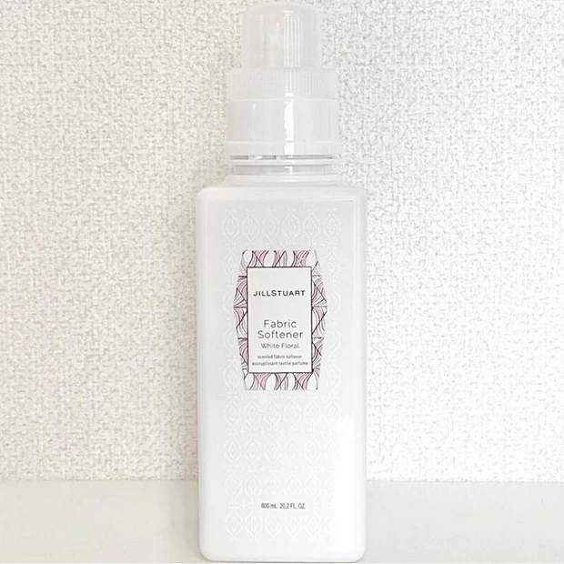 【柔軟剤】ジルスチュアート ファブリックソフナー ホワイトフローラル