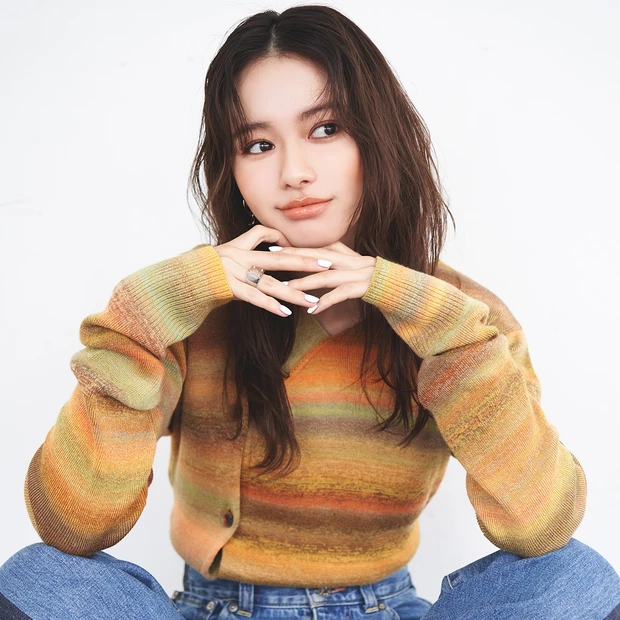 長引くマスク生活でたるみが気になる！ 山本舞香さんが進化系コントゥアで小顔をゲット