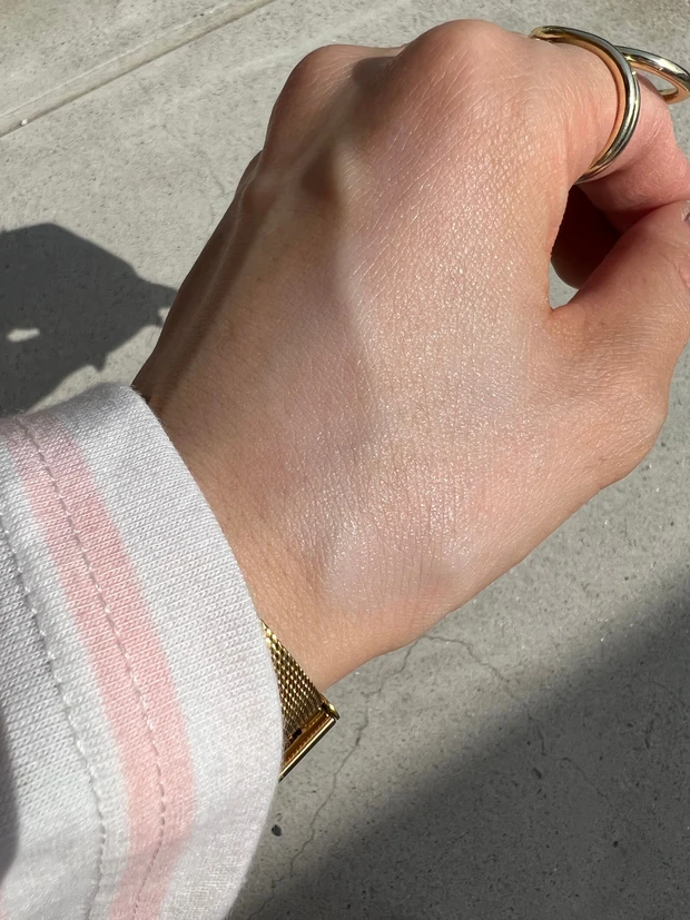 "マスクメイクの悩みを解消"ガチでテカらない！
本気でテカリたくない人におススメ！！
_3_1