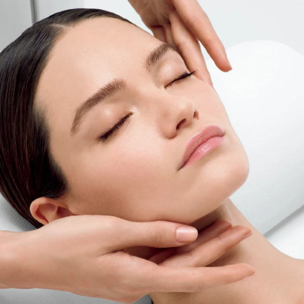 店舗限定！「ヘレナ ルビンスタイン」の新フェイシャルトリートメントが登場