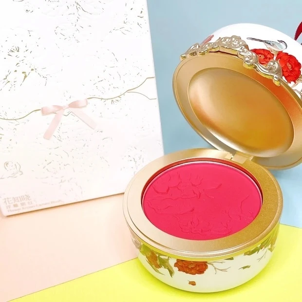 【中国コスメ】FlowerKnows（フラワーノーズ） 花神シリーズ チークブラッシュ_パッケージ
