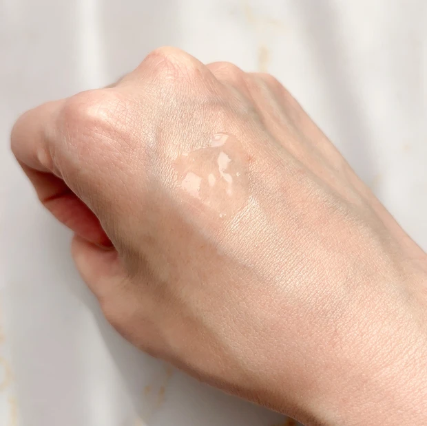 コスメデコルテ　毛穴　美容液