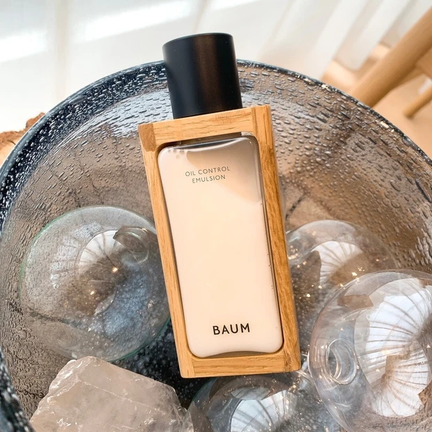 BAUM バウム オイルコントロールエマルジョン - 化粧水/ローション