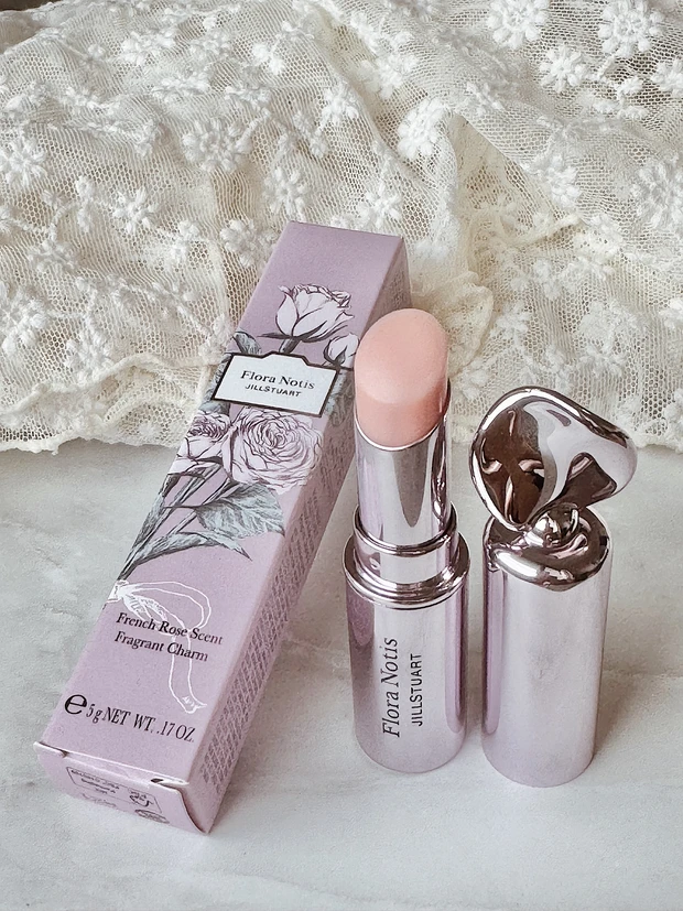 フローラノーティスジルスチュアート　練り香水　香水　パフューム　ローズ　香り　フレグランス　ギフト　限定コスメ　デパコス　