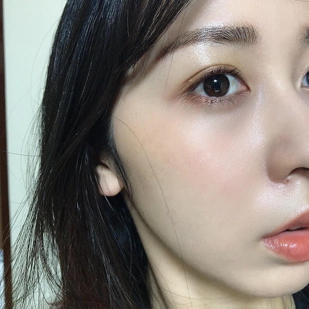 RMKの新作アイシャドウ！これだけでおしゃれな秋のアイメイク完成♪
「ローズウッドデイドリーム 4アイズ」_2_2