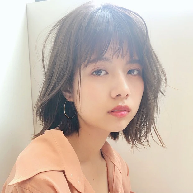 ラフとキレイのバランスが丁度いい、アイロン仕上げのストレートボブ