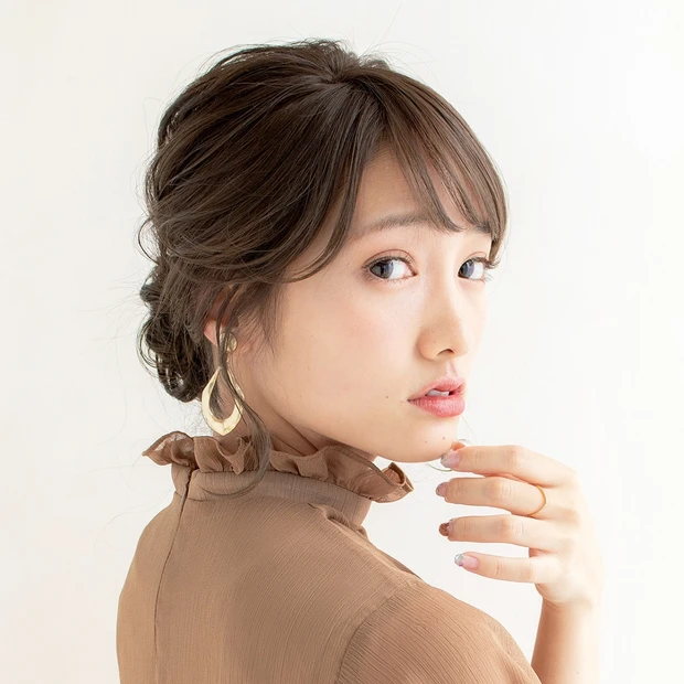 5分で完成！ デイリーにもパーティにも使える、ゆるおだんごアレンジ