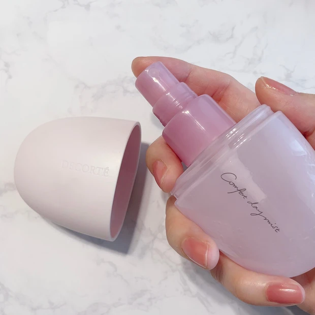 【ポーチの中身♡】マスク荒れ対策を最重要視！お悩みの方は必見の、厳選アイテムとは！？_3_2