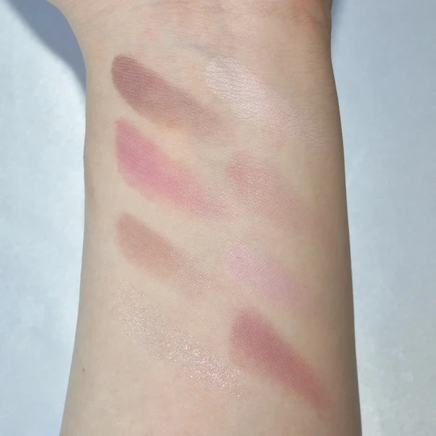 プティパレットアイズ マット M02 ロマンティックフォグ ブルベ スウォッチ