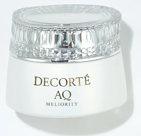 鈴木えみ愛用スキンケア コスメデコルテ AQ ミリオリティ リペア クレンジングクリーム n