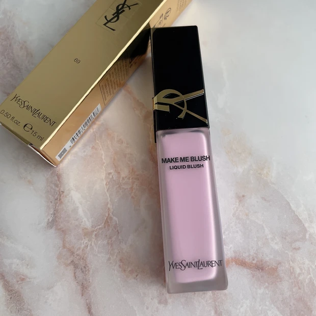 イヴ・サンローラン　チーク　ブルベ