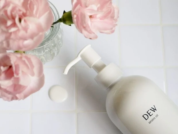 DEW 白色オイル