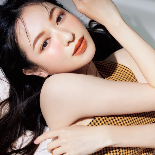 ALLプチプラで作る河北メイク。ブロンズチークが主役のヘルシーな夏顔にく…