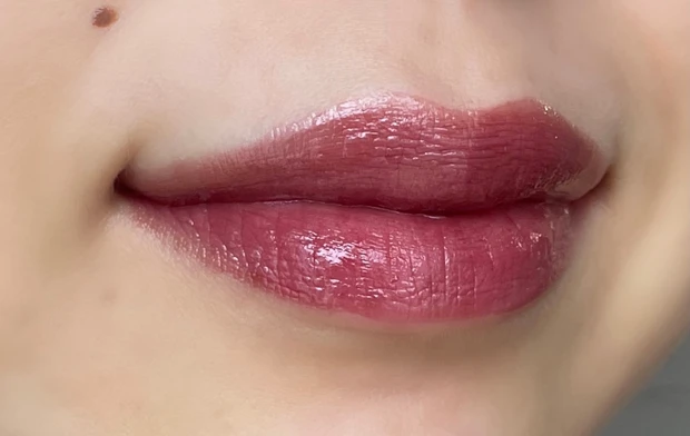 ペタル エッセンス カラー バター 08 チョコレートブラウン　着画