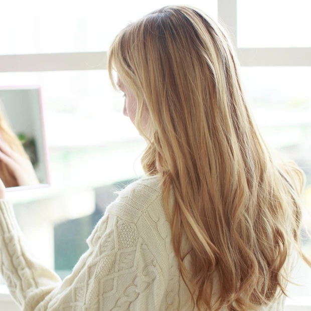 女性の薄毛＆白髪が増加中!? 今すぐ「髪と頭皮」について知ろう！