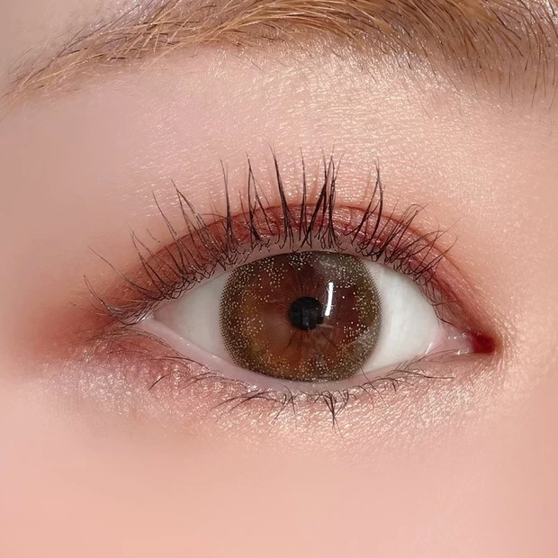 Dior(ディオール)サンククルールクチュール 709 アイコニックミューズ