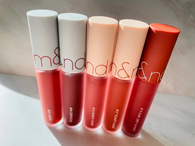 韓国コスメブランド【ロムアンド(rom&nd)】のゼロベルベットティント、スルスルとした塗り心地でマットリップの印象が変わります♪使ったことのない方、必見です！_9_1