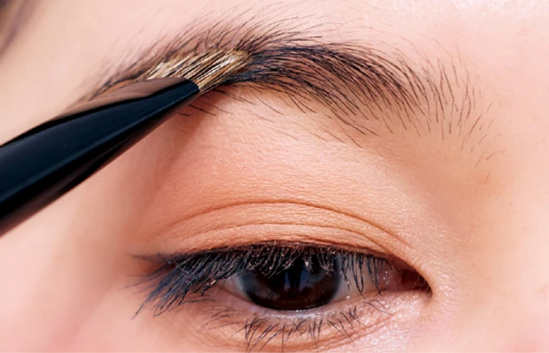 トレンド眉 「ふわゆるアーチ眉」の描き方6