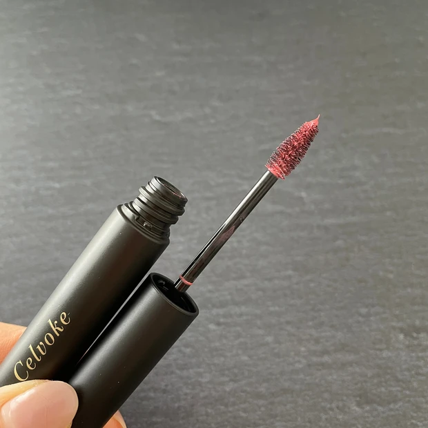 インディケイトアイブロウマスカラC ブラシ部分