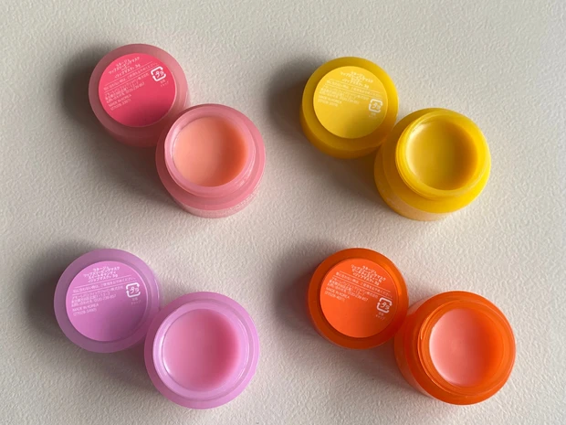 ラネージュのリップスリーピングマスク「ドリーミーキット」で香りを変えながら唇の保湿ケア！【Qoo10購入品】_3_1