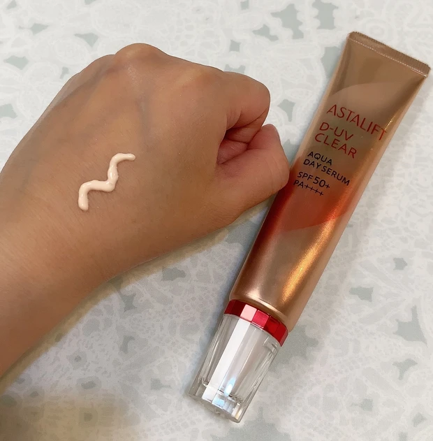 アスタリフト D-UV クリア アクアデイセラム テクスチャー①