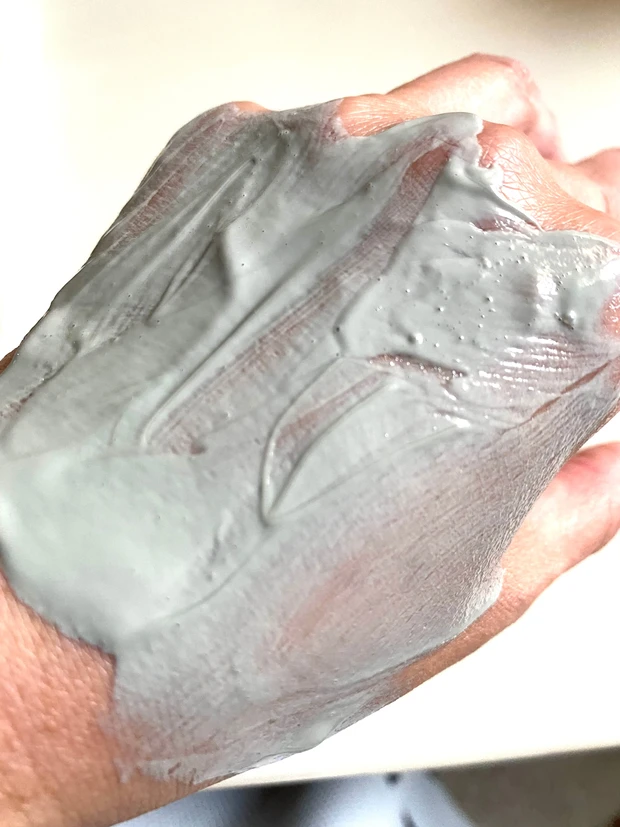 忙しくても眠くても10秒だから続いているスペシャルケア。_2_1