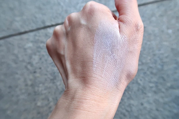 【冬でも紫外線対策必須】【くすみ・毛穴悩みにはパープルのコントロールカラー下地を】ALLIE ノーファンデUV_2_2