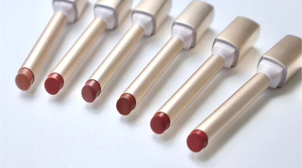 キス リップアロー パーソナルカラー