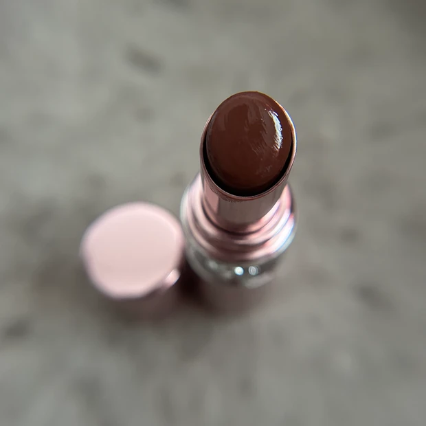 ラブシャインキャンディグロウバーム 6B スウォッチ