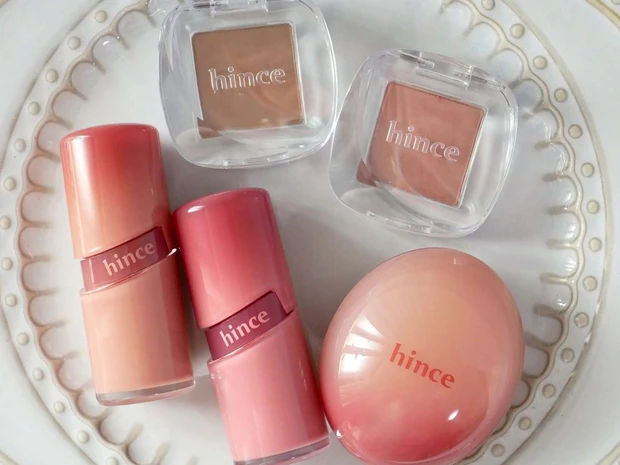 hinceの“ローズプレッソコレクション”をスウォッチ！ 落ち着いたローズモーヴカラーがおしゃれ