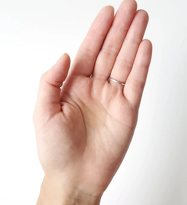 【2021年秋ヘア】切りっぱなしボブが楽チンかつ今っぽい！30代白髪隠し事情も公開。_3_2