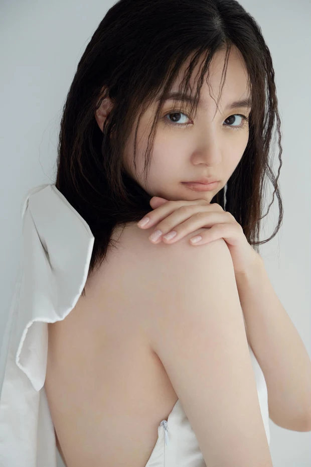 新川優愛 インタビュー 結婚 出産 子育て