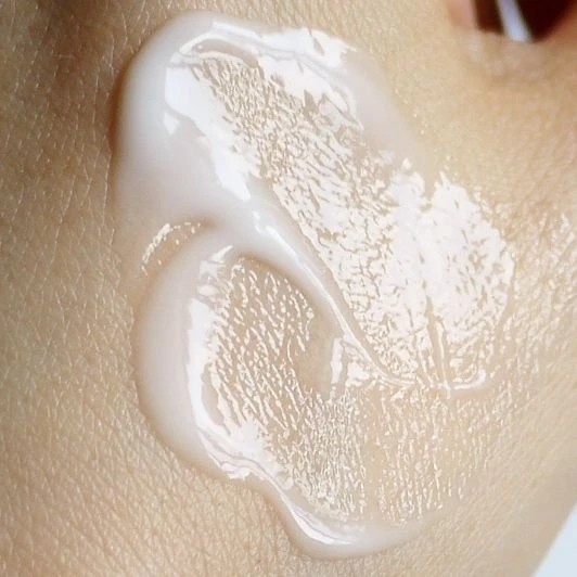 【40代・乾燥肌がお試し】目指すのは白さだけじゃない。美白美容液を徹底比較！_13_2