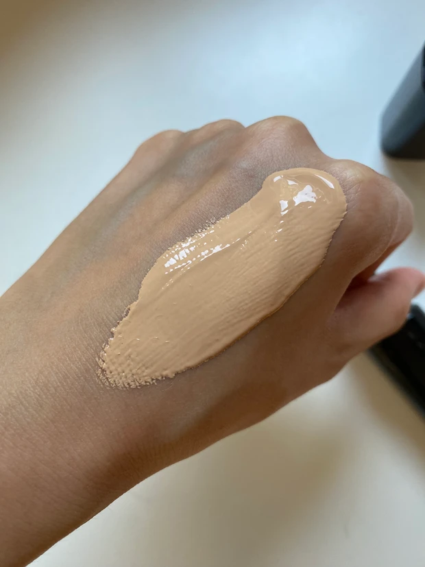 KATE バーチャルスキンメイカー本音レビュー！毛穴カバー力・ツヤ感・崩れにくさをご紹介！_2