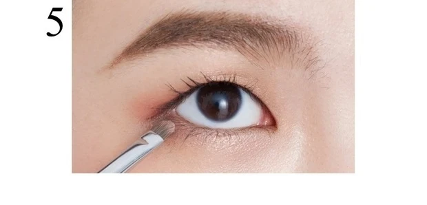 【一重アイメイク】ディオール サンク クルール クチュールの使い方_5